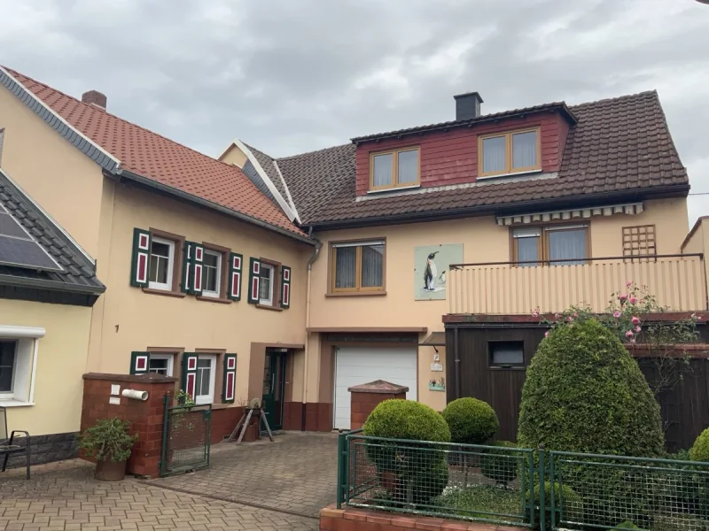 Ansicht - Haus kaufen in Gensingen - Zwei Häuser ein Preis...