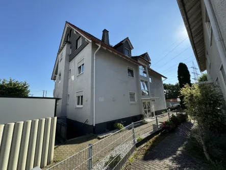 Ansicht - Wohnung kaufen in Weiterstadt / Braunshardt - Maisonette-Wohnung mit zwei Stellplätzen