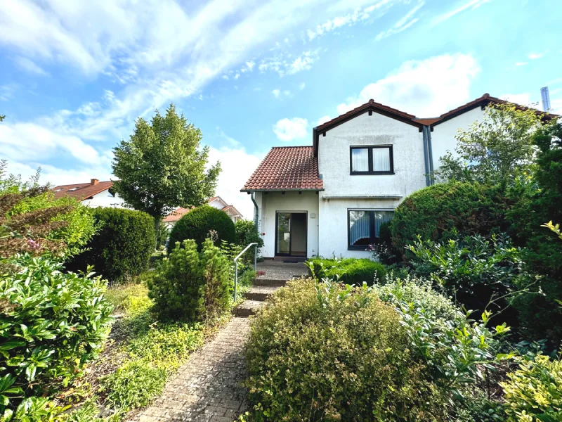 Ihr neues Zuhause ! - Haus kaufen in Göllheim - Doppelhaushälfte mit Garten und Garage