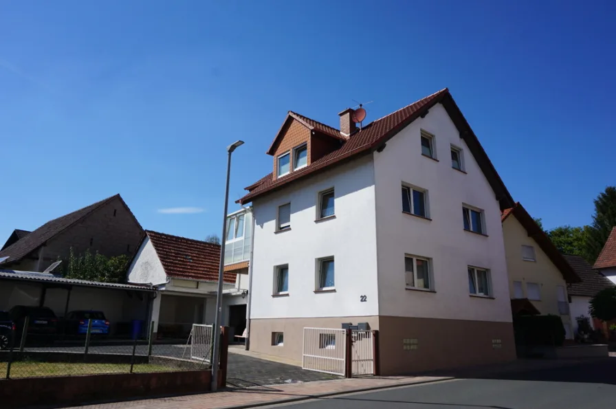 Ansicht - Haus kaufen in Alzenau - Tolles 3-Familienhaus mit Nebengebäude + sep. Bauplatz