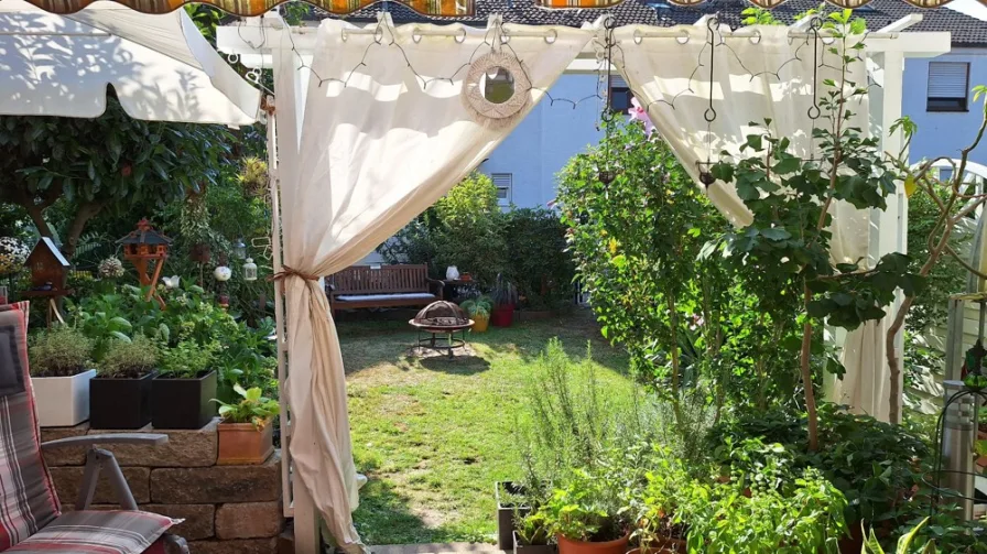 Terrasse/Garten - Haus kaufen in Aschaffenburg - Wohlfühloase für Ihre Familie