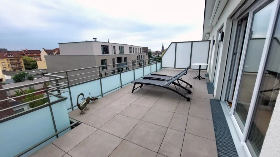 Balkon/Terrasse  - Wohnung mieten in Aschaffenburg - PENTHOUSE mit Stil in bevorzugter Lage