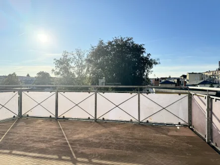 Die Dachterrasse - Wohnung kaufen in Schwerin - Attraktives 1- Zimmer Apartment in der Paulsstadt