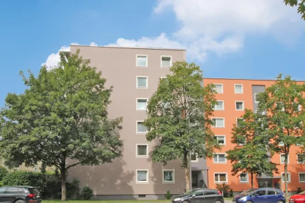 Außenaufnahme - Wohnung mieten in München - Modernisierte, sonnige 3-Zimmerwohnung mit schöner Südloggia