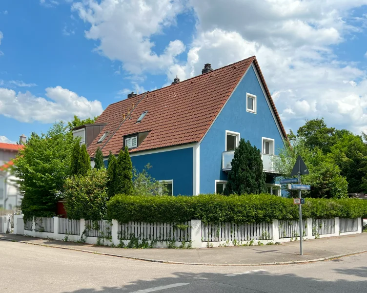 IMG_0160 - Haus kaufen in München - Renditestarkes Haus mit 3 attraktiven Wohneinheiten in Trudering am Gnadenwaldplatz