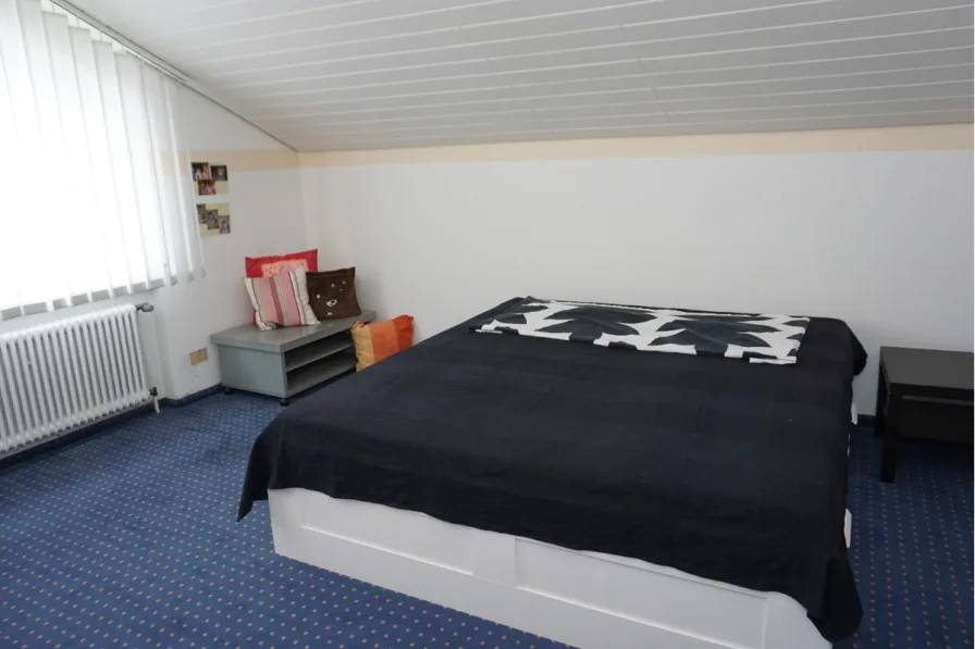 Wohnung 1 Schlafzimmer 1. OG