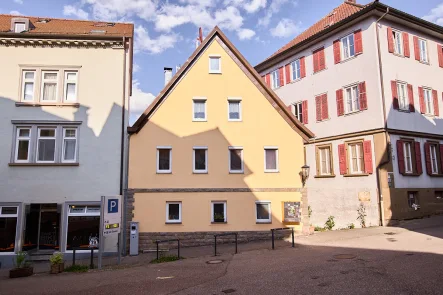 Aussenansicht - Haus kaufen in Schwäbisch Hall - Mitten in der Stadt Zuhause - EFH hübsch modernisiert und in tollem Zustand zur sofortigen Übernahme