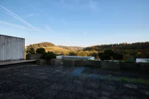 großzügige Terrasse mit wunderschönem Ausblick