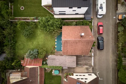 Grundstück  - Haus kaufen in Stuttgart / Vaihingen - Charmantes Grundstück:456 m² und Einfamilienhaus aus den 1930ern-ideale Basis für Ihr neues Zuhause!