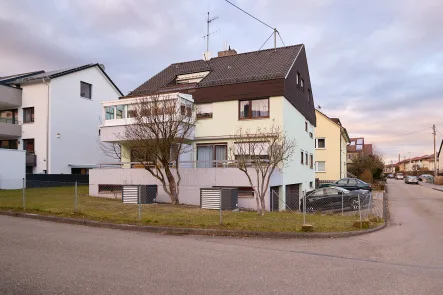  - Haus kaufen in Winnenden - Attraktives & teilweise renoviertes 4-Familienhaus mit 280 m² Wohnfläche Wärmepumpe & Top-Rendite!