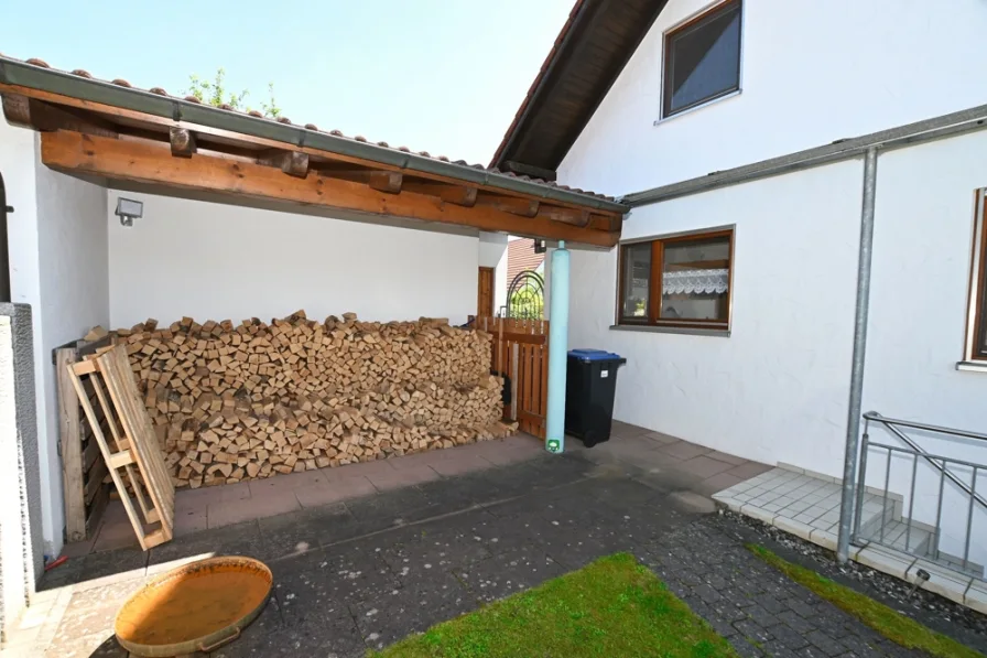 Zugang UG und Garage