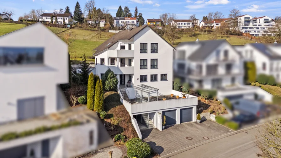 Strassenansicht - Haus kaufen in Berg - Spektakuläre Aussicht - hochwertiges Wohnen in Vorberg