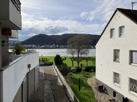 Blick Balkon 2 - Wohnung kaufen in Bad Hönningen - Sehr hübsches und kleines Appartement mit Balkon/Rheinblick in gepflegter Wohnanlage