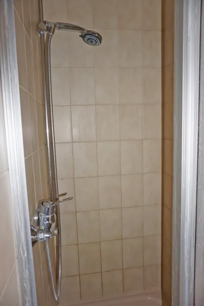 Bad Bild 2 mit Dusche