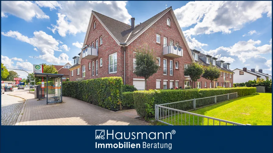 Hausansicht - Wohnung kaufen in Norderstedt - Moderne Kapitalanlage auf zwei Ebenen in Norderstedt-Friedrichsgabe!