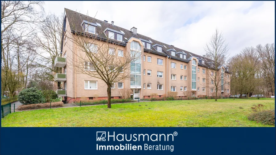 Hausansicht - Wohnung kaufen in Hamburg - Solide Kapitalanlage in Hamburg-Poppenbüttel!