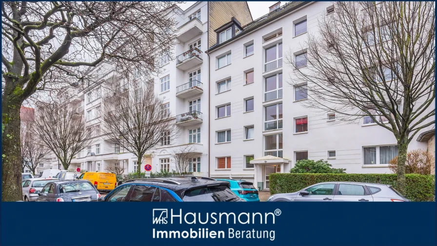 Hausansicht - Wohnung kaufen in Hamburg - TOP Wohnlage in begehrten Hamburg-Uhlenhorst!