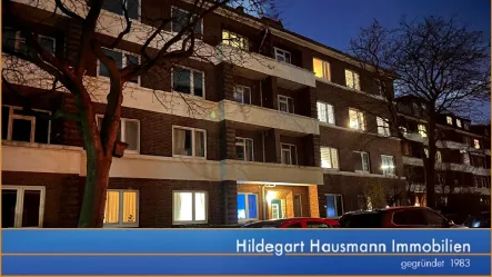 Hausansicht - Wohnung mieten in Hamburg - Wo das Leben so spielt in Hamburg-Bahrenfeld