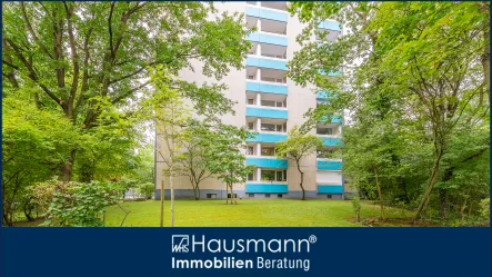 Hausansicht - Wohnung kaufen in Hamburg - Sehr interessante Kapitalanlage mit traumhaftem Weitblick in Hamburg- Groß Borstel!