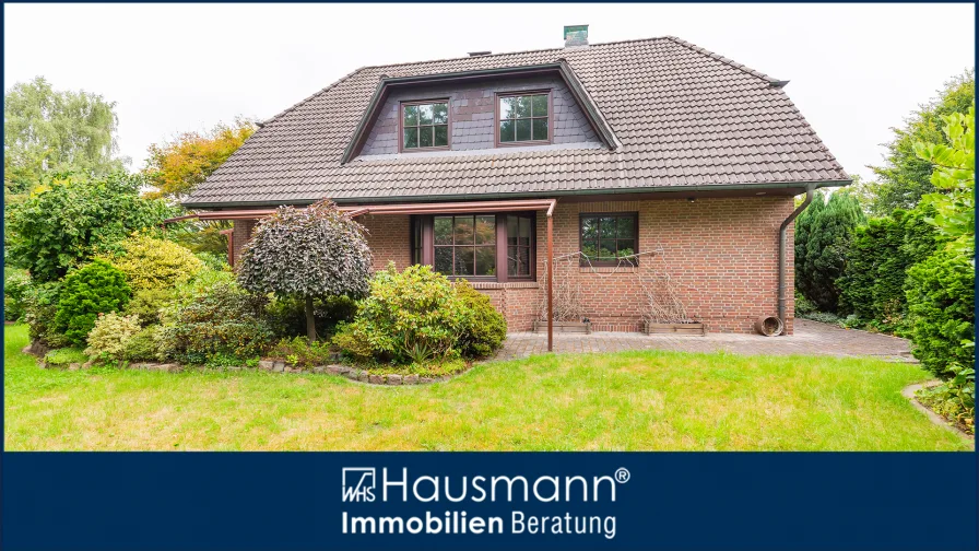 Hausansicht - Haus kaufen in Norderstedt - Großzügigkeit trifft auf Wohnqualität in exzellenter Wohnlage von Norderstedt-Mitte!