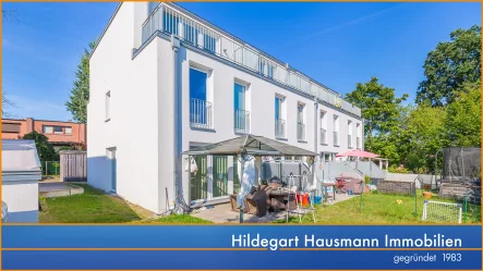 Hausansicht - Haus mieten in Norderstedt - Zweitbezug - Moderner Wohnflair in grüner Wohnlage in Norderstedt-Harksheide