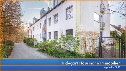 Hausansicht - Wohnung mieten in Hamburg / Lemsahl-Mellingstedt - Nur ein Klick zu Ihrem Wohnungsglück in Hamburg / Lehmsahl-Mellingstedt!