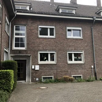 Wohnung im 1e OG - Wohnung kaufen in Gronau (Westfalen) - ***STEGEHUIS GMBH*** 3-Zimmerwohnung in Zentrale Lage von Gronau. Gute Kapital Anlage. Ideal für Zingels oder Pare!