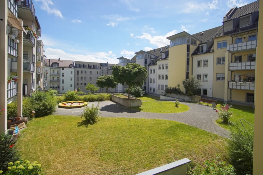 Ausblick Balkon Schlafzimmer