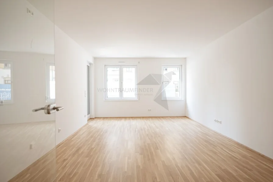 Wohn-Koch-Essbereich - Wohnung mieten in Chemnitz - ++ EBK mgl. ++ Tolle 3-Raum-EG-Whg. mit Terrasse, eigenem kleinen Garten, Loggia und TG-Stellplatz