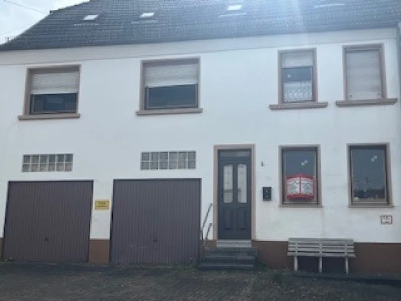 VA o - Haus kaufen in Eppelborn - VERKAUFT !!! Handwerkerhaus: geräumiges Einf.-Haus in Eppelborn-Dirmingen