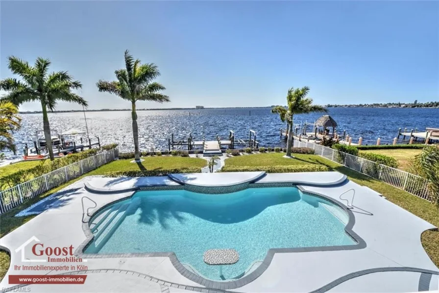 Cape Coral - Pool : Meer