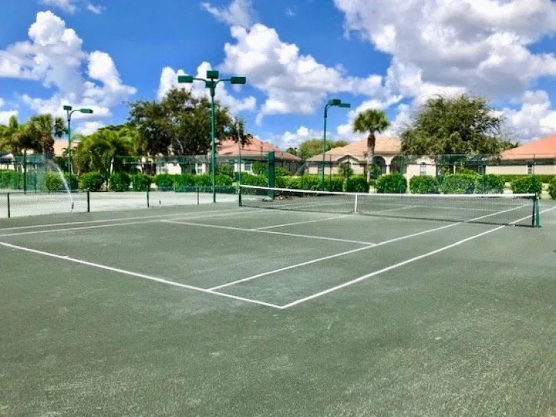 Tennis - Crown Colony