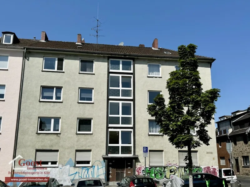 Hausansicht - Wohnung kaufen in Köln - Verkauf einer Dachfläche / Dachausbau in Köln-Mülheim