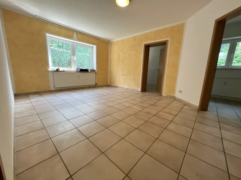 Wohnbereich - Wohnung kaufen in Laufach - Ideal zur Vermietung! Souterrain - Wohnung im Landkreis Aschaffenburg!