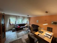 Wohn- und Esszimmer1