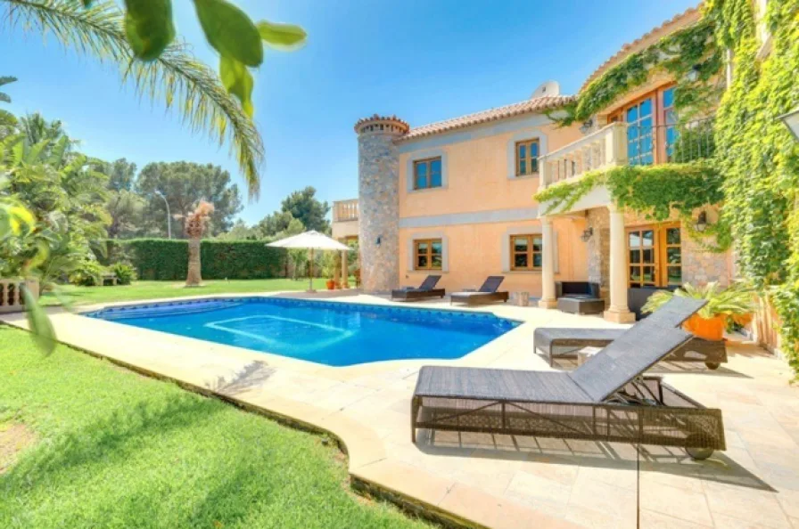  - Haus kaufen in Calvià / Sol de Mallorca - Mediterrane Villa mit Pool in Sol de Mallorca zu verkaufen