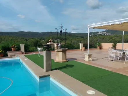  - Haus kaufen in Son Rapinya - Mallorca Anwesen mit Pool und Blick auf Son Vida zu verkaufen