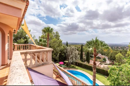  - Haus kaufen in Bunyola / Urbanització sa Coma - Mallorca herrliche Villa auf dem Hügel bei Bunyola mit Meerblick zu verkaufen