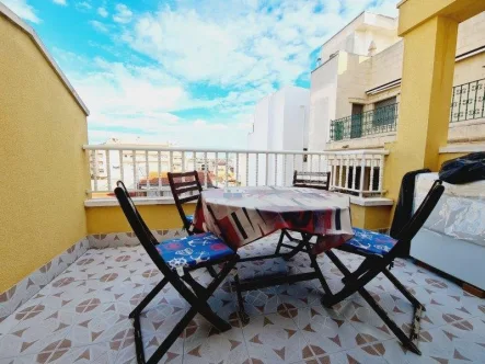  - Wohnung kaufen in La Mata - Penthouse-Wohnung im Herzen von La Mata nur 300 m vom Strand