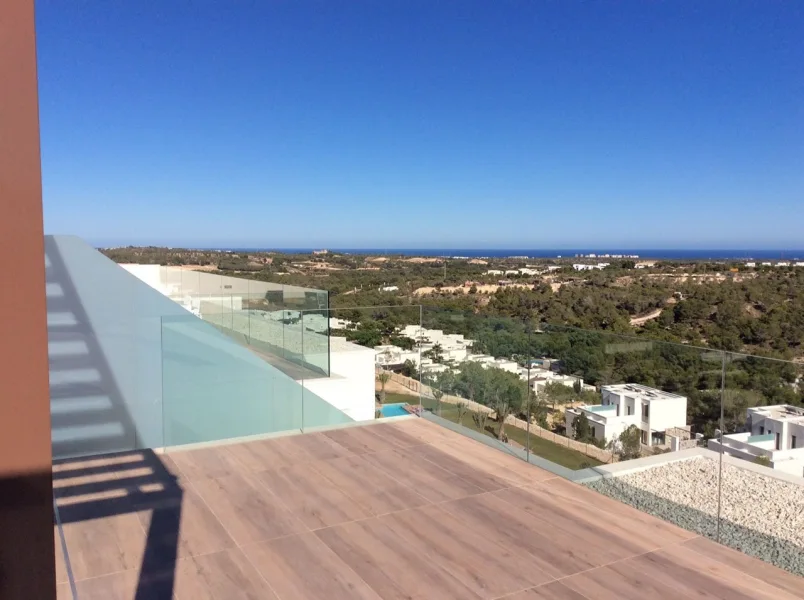  - Wohnung kaufen in Dehesa de Campoamor - Penthouse-Wohnung mit 3 Schlafzimmern, 2 Bädern, Dachterrasse und Meerblick im exklusivem Golfresort Las Colinas