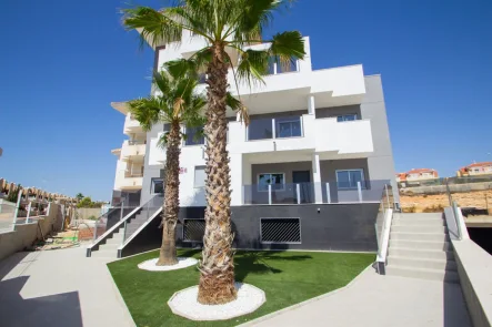  - Wohnung kaufen in Orihuela Costa - Wohnungen mit 2 Schlafzimmern, 2 Bädern, Gemeinschaftspool und Tiefgaragenstellplatz inmitten dreier Golfplätze