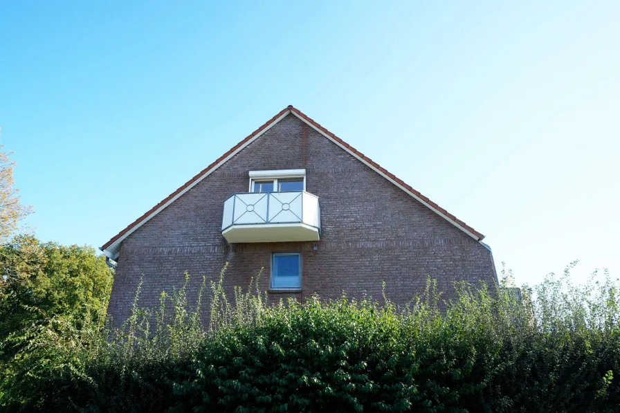 Ansicht Seite auf den Balkon