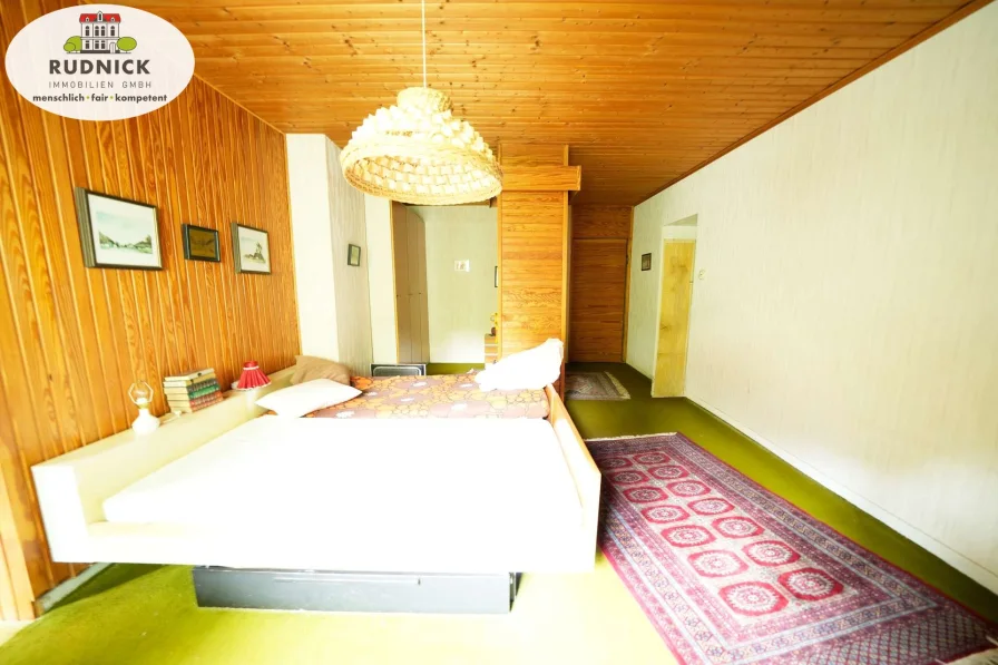 Schlafzimmer EG