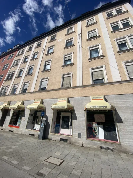 Ansicht - Wohnung mieten in München - Schönes Dachgeschoss in der Landsberger Straße