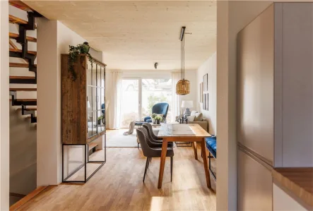 EPPLE_FilderHäusle_Musterhaus - Haus kaufen in Leinfelden-Echterdingen - Holz-Reihenhaus mit Garten - 2024 einziehen