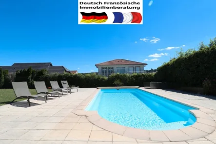 Oeting - Haus kaufen in Oeting - Moderne Villa in Höhenlage mit Pool in Oeting