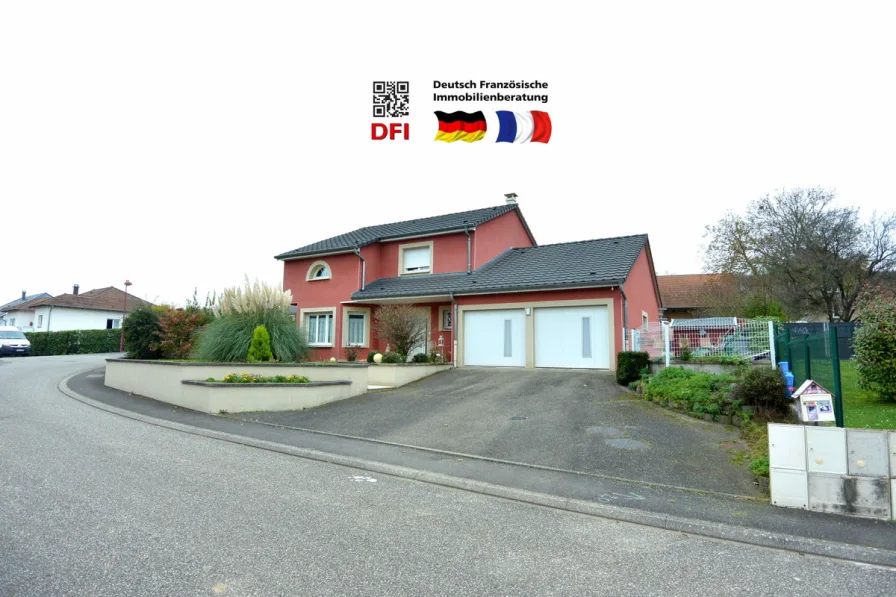 1 - Haus kaufen in Bliesbruck - Modernes Einfamilienhaus in direkter Grenznähe