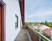 großer Balkon