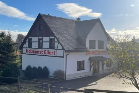 Außen Ansicht_1 - Haus kaufen in Thermalbad Wiesenbad - Wohnhaus mit Verkaufsraum, Büro und Werkstatt