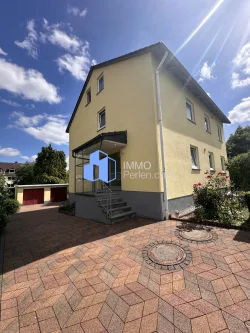  - Haus kaufen in Kassel / Kirchditmold - Ihr neues  Zuhause mit Herkulesblick!sehr gepflegtes und modernes Zweifamilienhaus in schöner Lage von Ks/ Kirchditmold